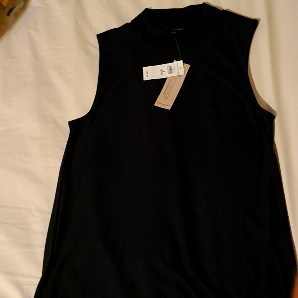 Petite size S Luxespun black top